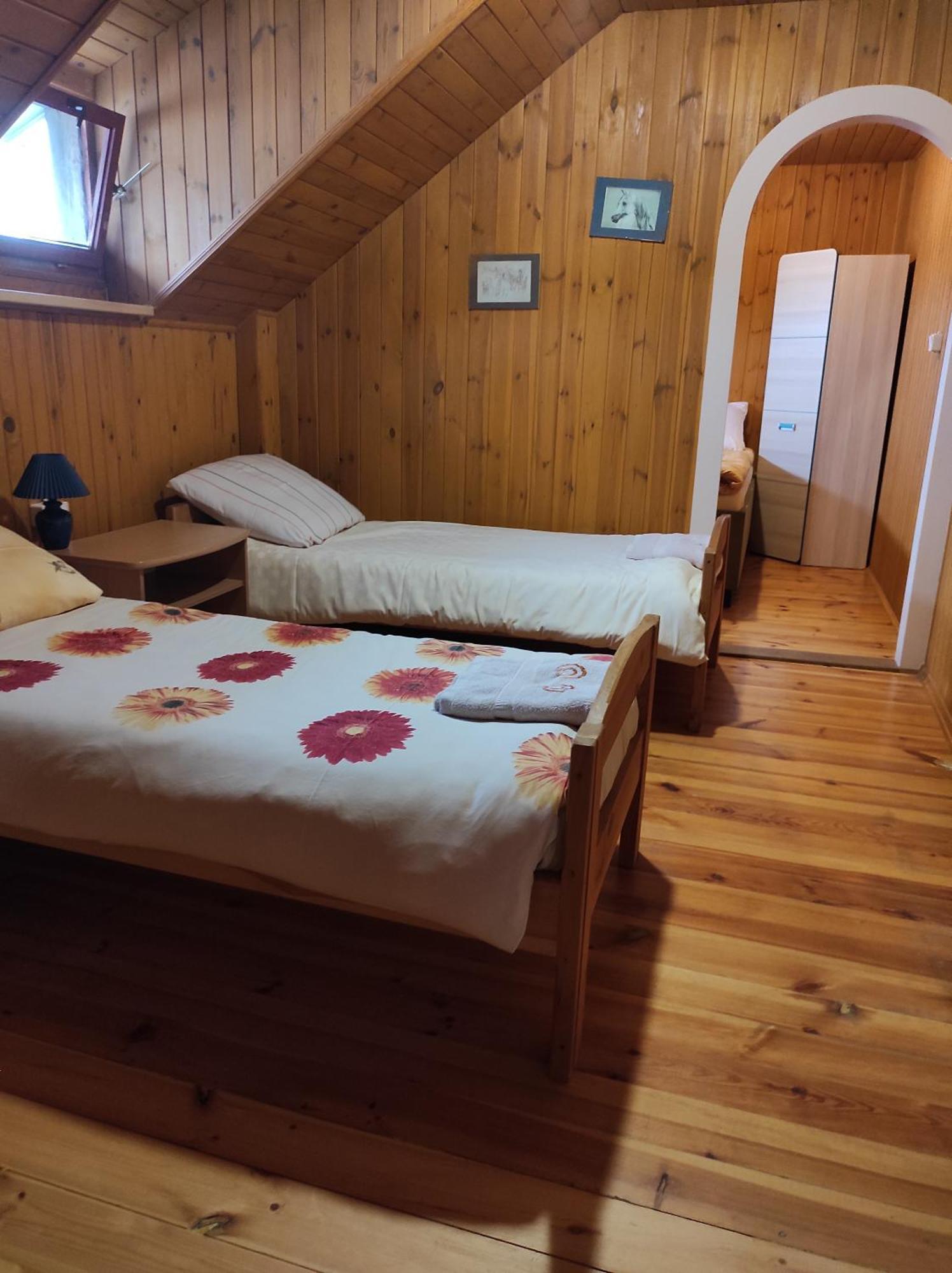 Stadnina Koni Tarka Звежинец Экстерьер фото